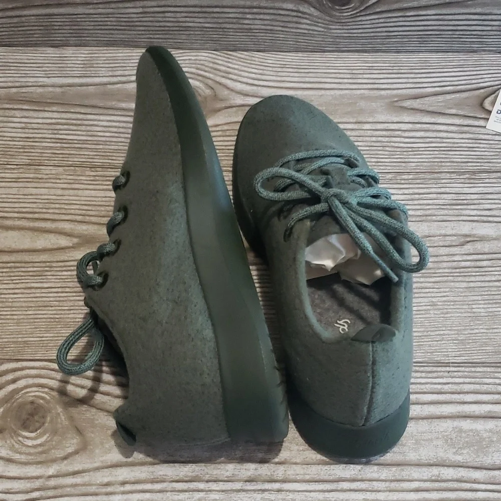 Allbirds Merino Green 9 laces woman shoes